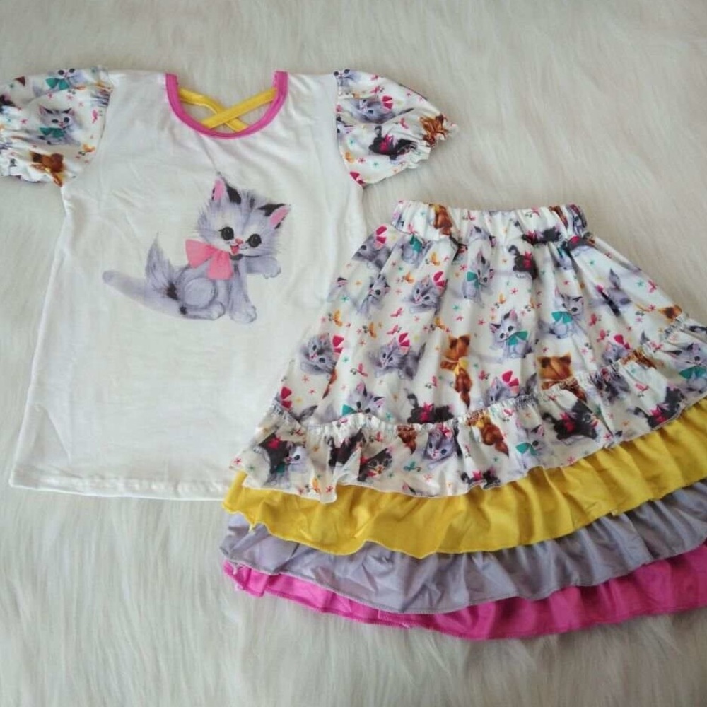 Kitty cat 🐱 Cute Outfit ruffle skirt with top